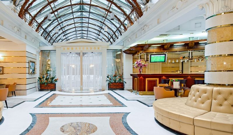 Ambassador Hotel Saint Petersburg Bagian luar foto